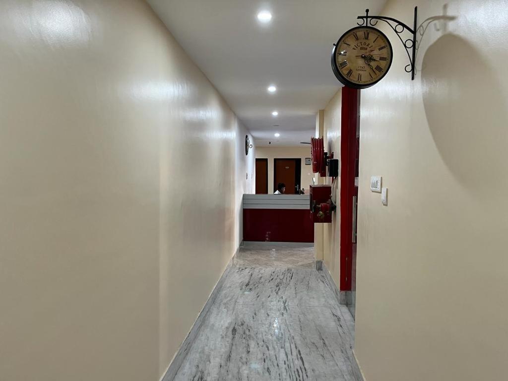 Hotel Magic Square Ґувахаті Екстер'єр фото